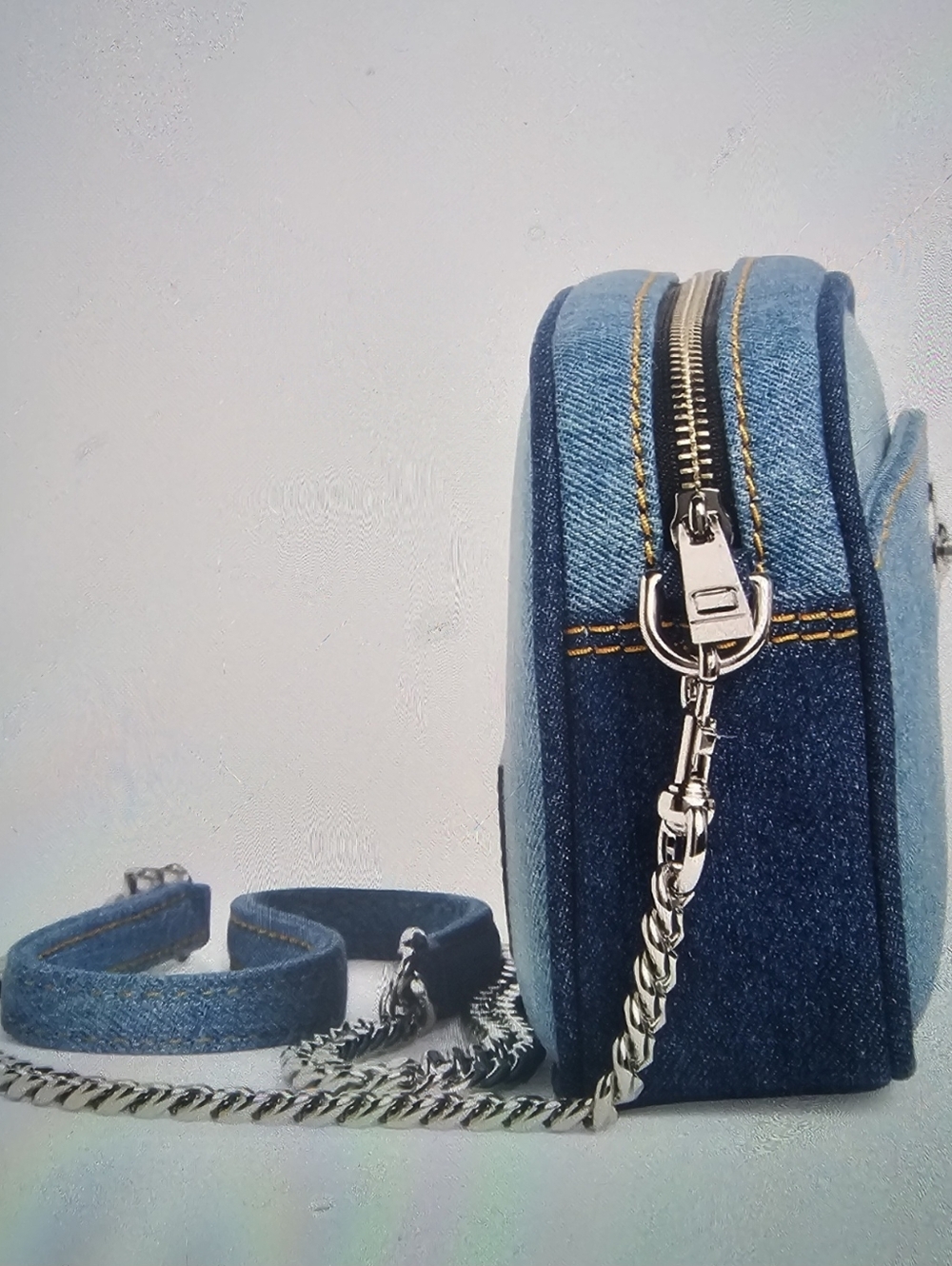 Marc Jacobs Two-Tone Denim Crossbody Camera Bag in Light Blue - Picture 3 of 7